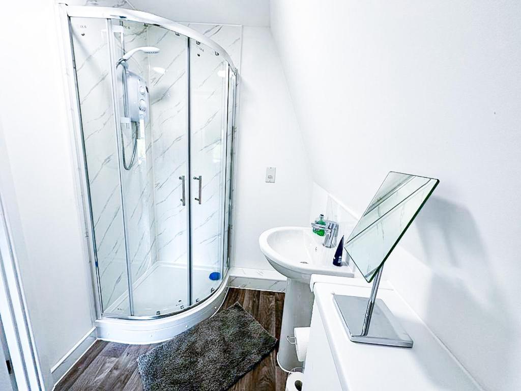 Lovely Studio Apartment Maidstone Exterior foto